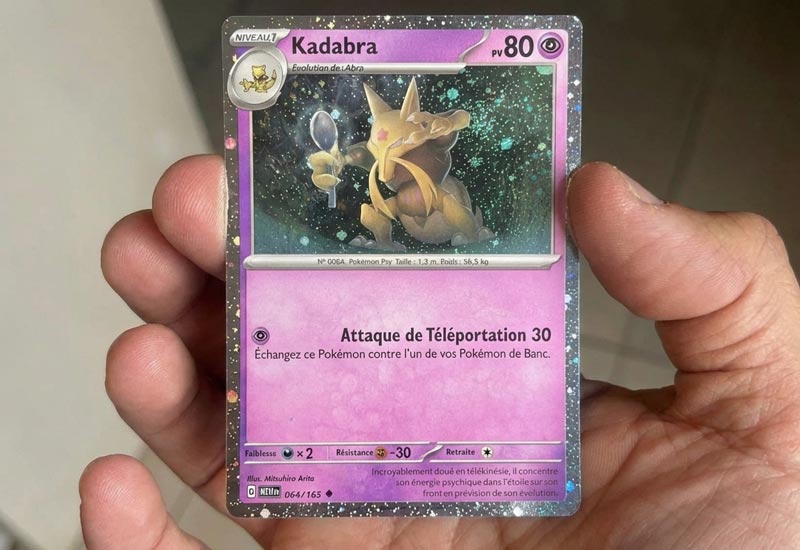Kadabra holo Cosmo